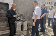 湖北天门中和村：清水哗哗流 村民笑开花
