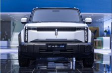 前所未有，卓尔不凡，iCAR 03定义全路况电动SUV