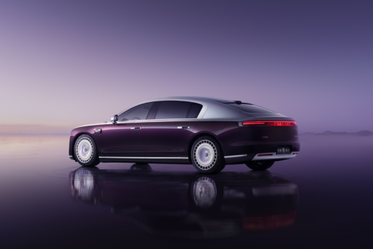 尊界S800携顶尖激光雷达，重构百万级豪华车的市场定义 